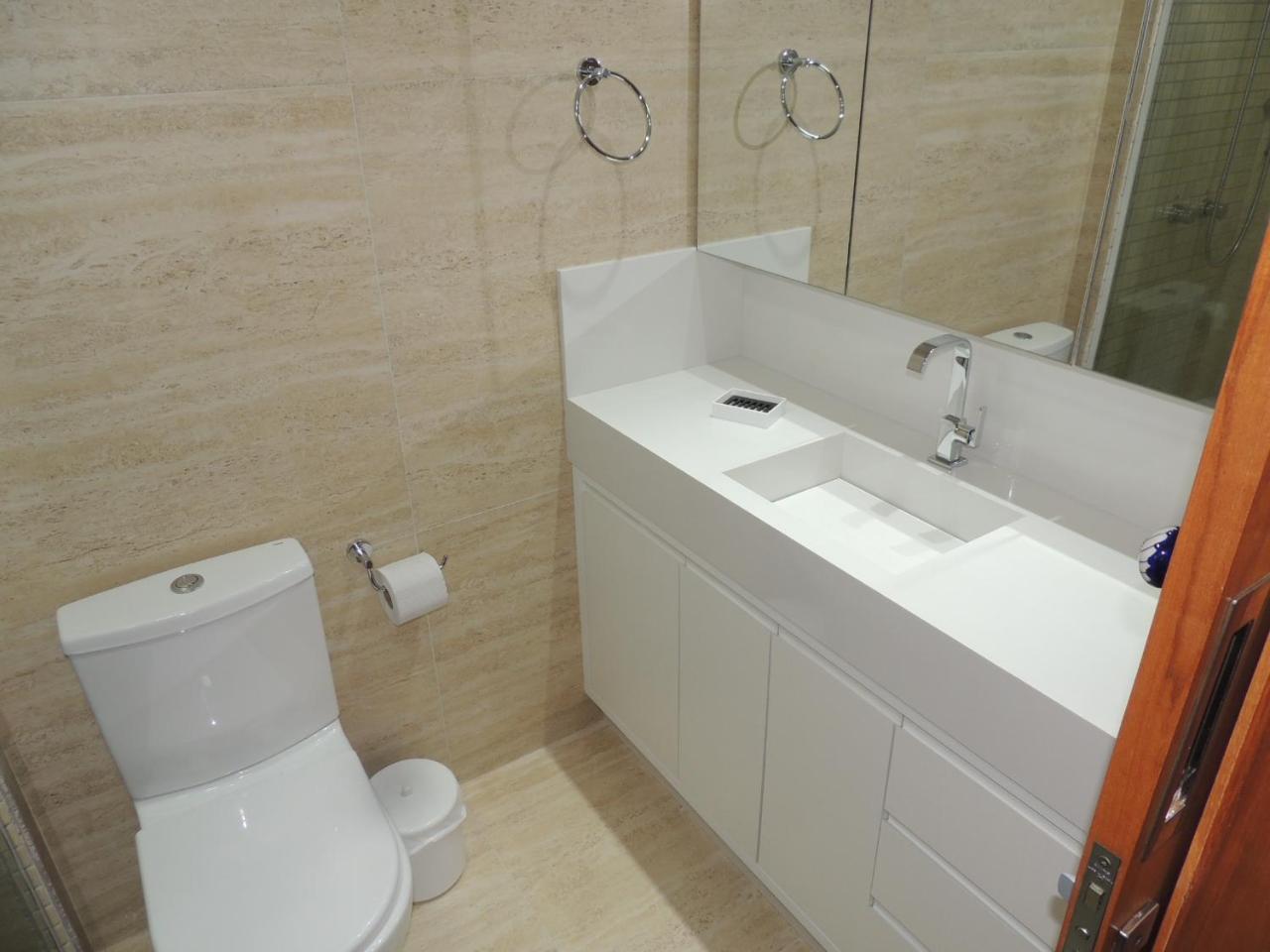 1080 - Apartamento Com Vista Para O Mar Em Bombinhas Exterior foto
